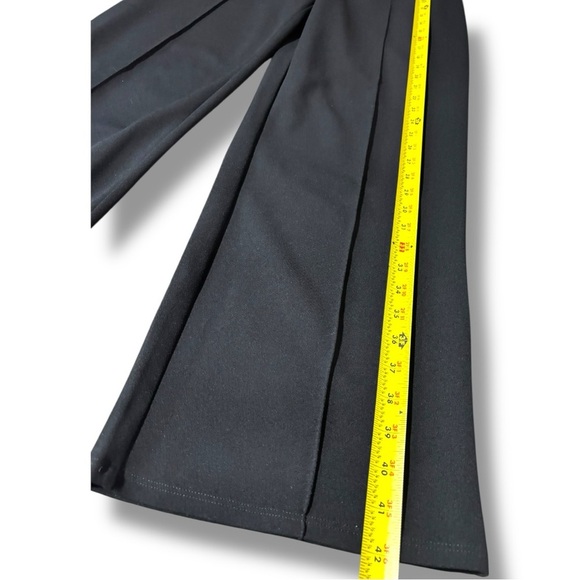 H&M Chic Black Comfortable Cropped Boot Leg High Waisted No Closure Trousers - Picture 10 of 16